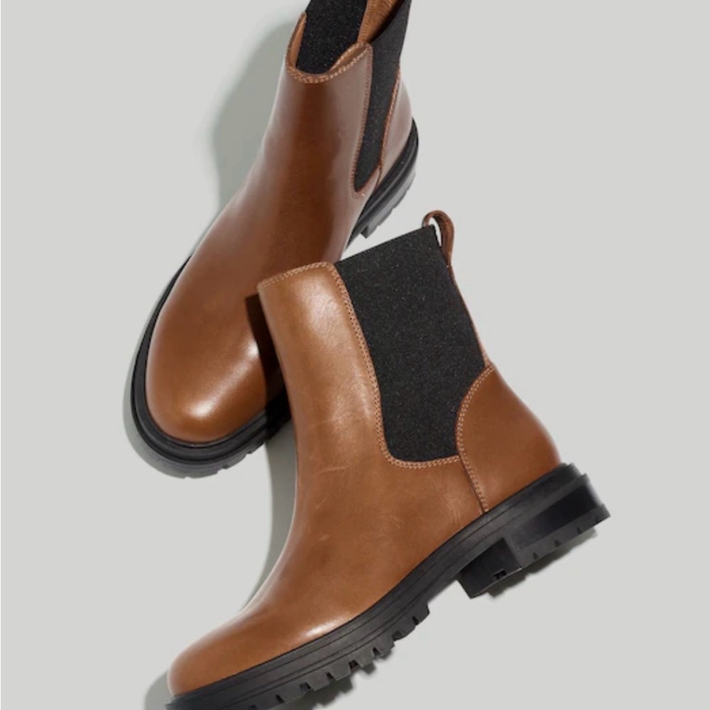 NWOT - Madewell: The Bradley Chelsea Lugsole